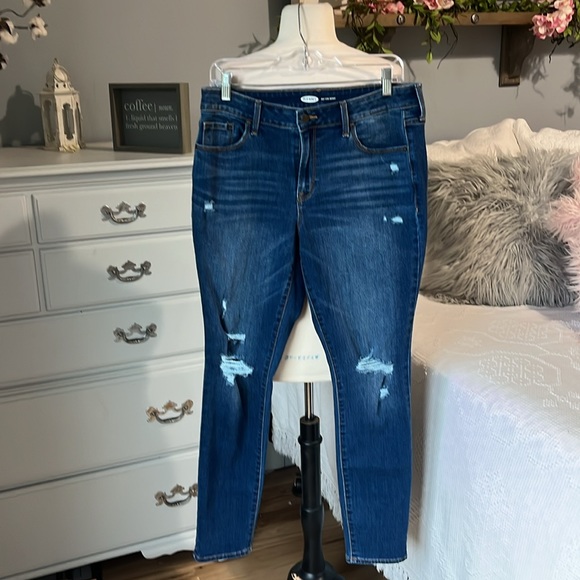 Old Navy Pop Icon Skinny Jeans Womens 12 Destroyed - Picture 1 of 6